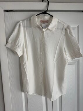 Philosophy Classic White Short-Sleeve Button Down Shirt